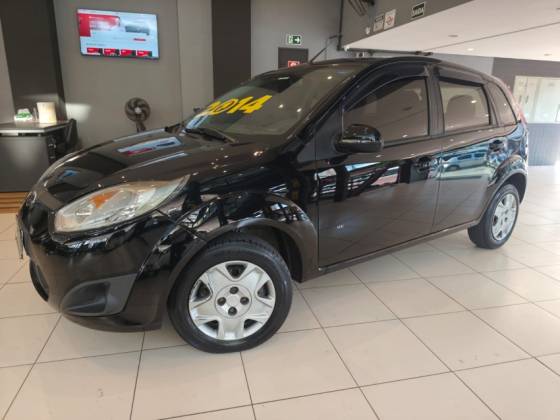 FORD FIESTA 1.6 ROCAM SE 8V FLEX 4P MANUAL FORD FIESTA 1.6 ROCAM SE 8V FLEX 4P MANUAL